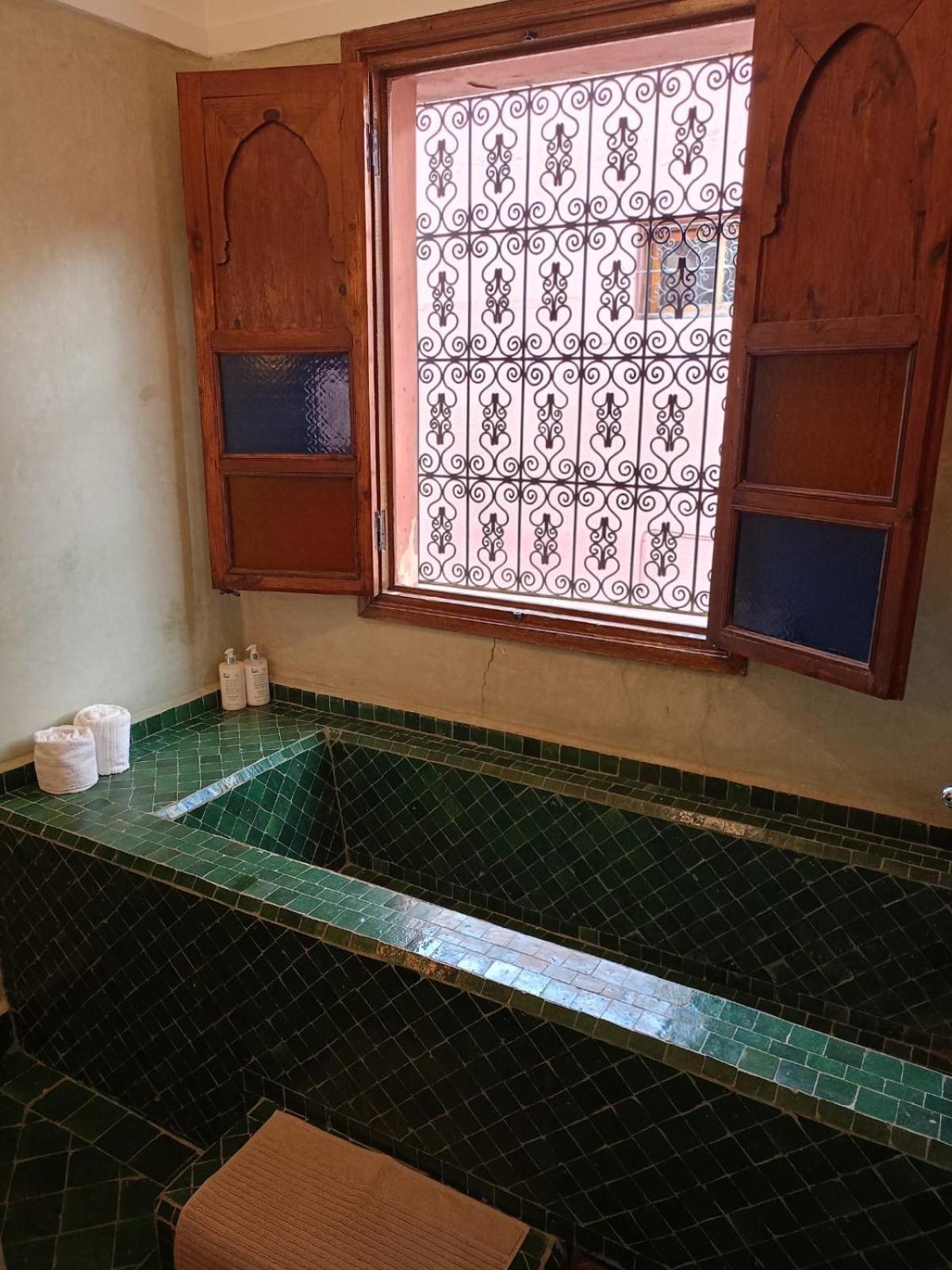 Large Double Room,1624880447:JPEG